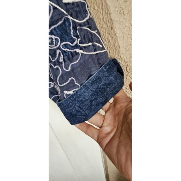 COLD WATER CREEK FLORAL EMBROIDERED PATCHWORK BLUE DENIM JACKET Medium Petite - Picture 12 of 13